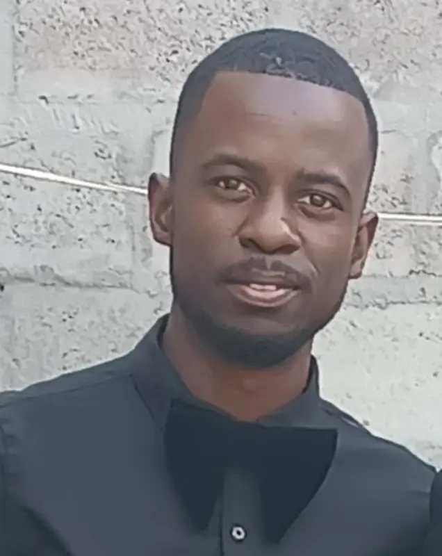 Zacarias André Wandi Fumbe - Consultant